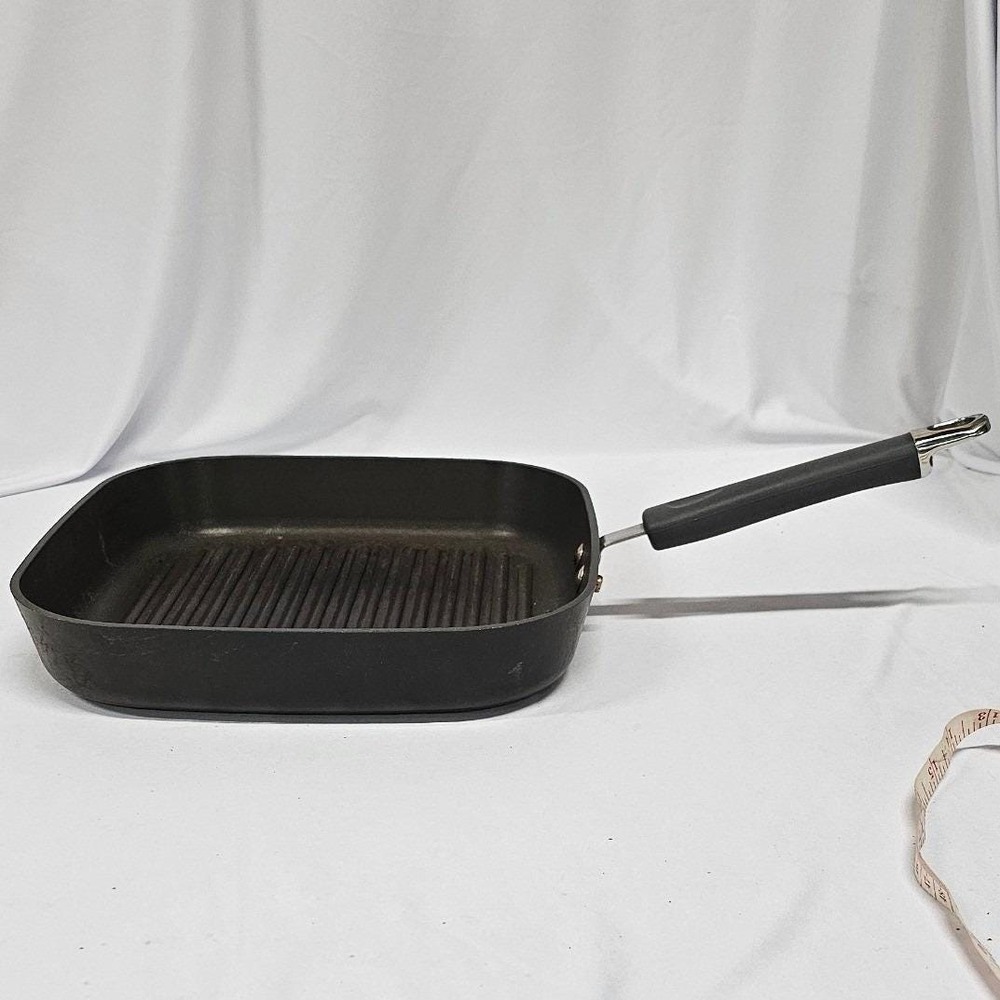 The Pampered Chef 11 Inch Square Grill‎ Pan Hard Anodized Aluminum Stovetop Gray